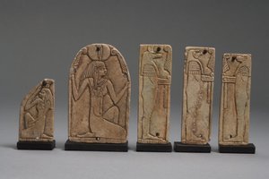 Placas de Maat, Neftis y los hijos de Horus, Período Dinástico Tardío de Late Period Egyptian