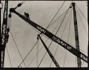 Trabajador en el Empire State Building de Lewis Wickes Hine