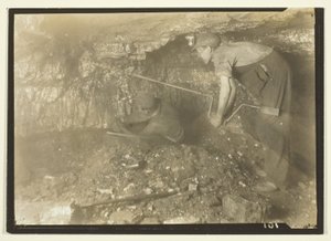Perforar para disparar: La antigua forma de extraer carbón de Lewis Wickes Hine