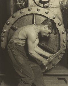 Mecánico y Bomba de Vapor, 1921 de Lewis Wickes Hine