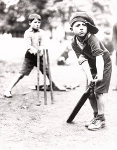 Niños jugando al cricket de Unbekannt Unbekannt
