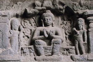 Relieve que representa a Buda, cuevas de Karla, Maharashtra, India, siglo II de Unbekannt Unbekannt