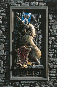 Unicornio, escudo heráldico en la fachada del palacio de Holyrood, Edimburgo, Escocia, Reino Unido de Unbekannt Unbekannt