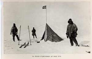 Tienda dejada en el Polo Sur por Roald Amundsen (1872-1928) en 1911, 1912 de Lieutenant Henry Robertson Bowers