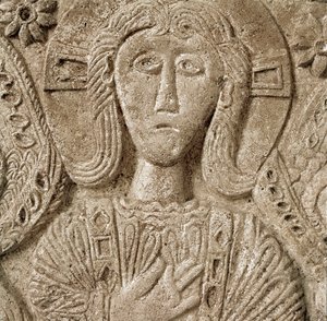 Arqueología de la Edad Media. Arte bárbaro de Lombardía: detalle de Cristo, bajorrelieve del altar del Duque Rachis. Escultura, arte lombardo, 737-744. Cividale del Friuli, Museo Cristiano, tesoro de la catedral de Lombard School
