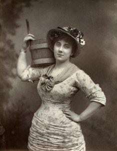 Leonora Braham, cantante de ópera y actriz británica, 1882