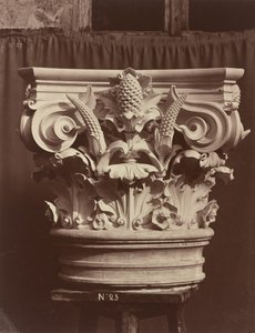 Escultura ornamental de la Ópera de París (Fragmento de columna) de Louis Emile Durandelle