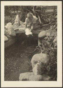 [Niño y Pato] de Louis Fleckenstein