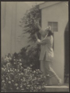 [Bailarina fuera] de Louis Fleckenstein