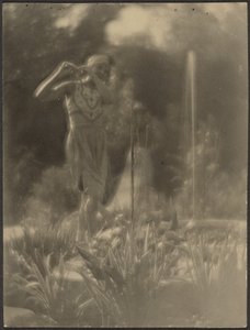 [Bailarina en el jardín] de Louis Fleckenstein