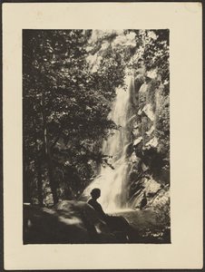 [Cifras y cascada] de Louis Fleckenstein