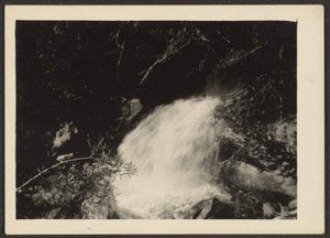 [Paisaje con cascada] de Louis Fleckenstein