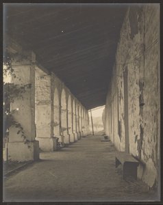 [Pasillo de la Misión]