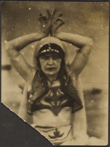 Nautch Girl de Louis Fleckenstein