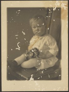 [Retrato de un bebé] de Louis Fleckenstein