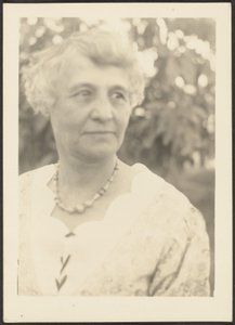 [Retrato de mujer] de Louis Fleckenstein