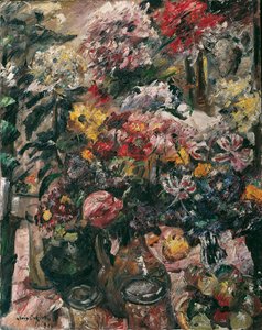 Naturaleza muerta con crisantemos y amarilis de Lovis Corinth