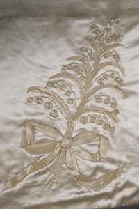 Vestido de novia (detalle)
