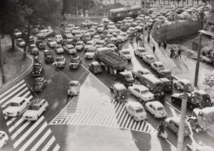Escena de tráfico en una calle de Roma de Luigi Leoni