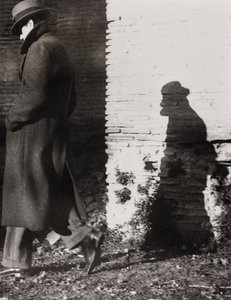 Sombra de hombre con sombrero de Luigi Leoni