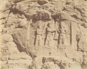 7 [Tag-e Bustan, Ceremonia de coronación de Shapour II, Kermanshah], 1840s-60s de Luigi Pesce
