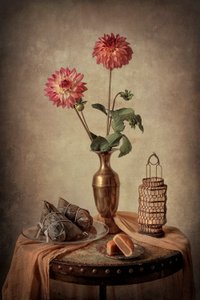 Dalias: delicias de mediados de otoño de Lydia Jacobs