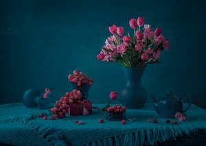 Naturaleza muerta floral evocadora de Lydia Jacobs