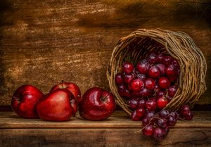Naturaleza muerta con frutas de otoño de Margareth Perfoncio