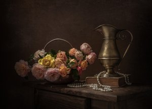 Naturaleza muerta con rosas antiguas de Margareth Perfoncio