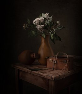 Flores blancas, estilo rústico de Margareth Perfoncio