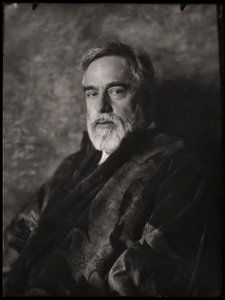 Autorretrato, ca 1935