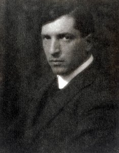 Retrato de medio cuerpo del pintor Pietro Marussig, 28/11/1923 de Mario Castagneri