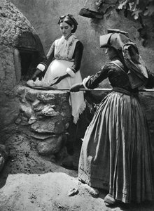Mujeres en el horno, Cerdeña, Italia, 1937
