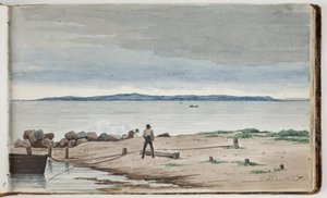 Vista hacia un paisaje costero con nubes de tormenta en el cielo. Dos hombres trabajan junto a un bote y una hoguera en primer plano de Martinus Rørbye