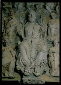 (Detalle) del Pórtico de la Gloria que representa a Cristo en Majestad de Master Mateo