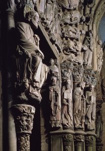 (Detalle) del Pórtico de la Gloria que representa a Santiago, siglo XII