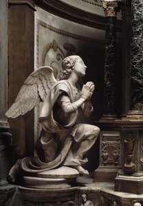 Ángel en adoración. Escultura de mármol por Matteo Civitali (1436-1501)