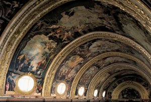Fresco de la bóveda de la nave principal de la Catedral de San Juan en la ciudad de La Valeta, Malta de Mattia Preti