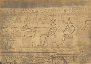 Bajorrelieves de la fachada del Templo de Dendérah Tentyris, 1849-50 de Maxime Du Camp