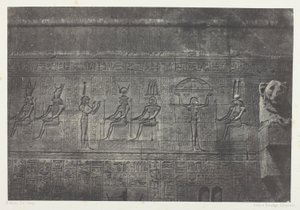 Gran Templo de Denderah (Teutyres), Esculturas de la fachada posterior; Alto Egipto, lámina 20 del álbum "Egypte, Nubie, Palestine et Syrie" (1852). de Maxime Du Camp