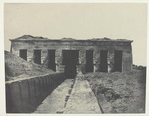 Vista general, Gran Templo de Dendera Teutyres, Alto Egipto, 1849-51, impreso en 1852