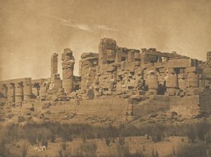 Vista de la Sala Hipóstila del palacio de Karnac, tomada desde el ángulo N.E., 1849-50 de Maxime Du Camp
