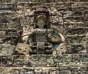 Estatua Jeroglífica de Copán