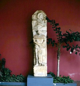 Estela 15 de Piedras Negras, Petén, Guatemala, Periodo Clásico Tardío (781 d.C.)