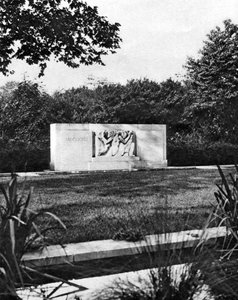 Santuario de aves de Hyde Park y Memorial Hudson, Londres, 1926-1927