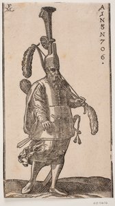 Soldado de pie, vuelto hacia la derecha; tocado con pluma muy alta; en la mano izquierda, un arco con grandes plumas en ambos extremos; en la mano derecha, una flecha; en su espalda, un carcaj y a su lado, una espada de Melchior Lorck