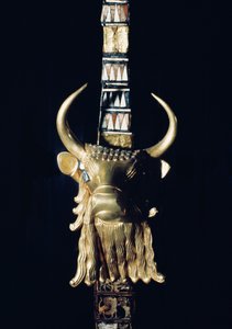 Cabeza de un toro, decoración de un arpa, 2800-2300 a.C.