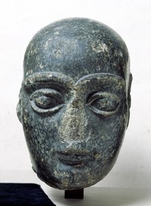 Cabeza de un hombre, conocido como Gudea con la cabeza rapada, de Telloh (Antigua Girsu) Neo-Sumerio, c.2120 a.C. de Mesopotamian