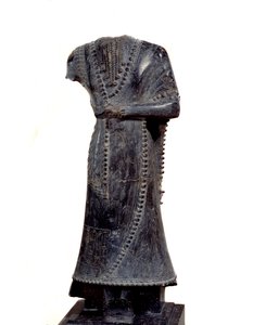 Mesopotamia: estatuilla acéfala en esteatita de Idi-Ilum, gobernador de Mari, dedicada a la diosa Ishtar de Mesopotamian