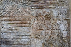 Transporte de madera de cedro del Líbano. (Bajo relieve) de Mesopotamian Mesopotamian